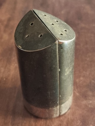 Salt and pepper - pepper, design