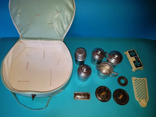 Picnic case pots and utensils - picnic,